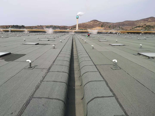 世紀金徽酒廠車間樓面防水施工現場